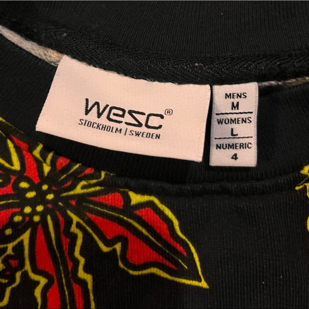 Wesc brand Sweatshirt - Picture 3 of 4